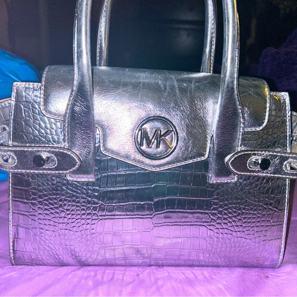 Michael Kors Carmen Medium Purse Silver and Carmen Wallet